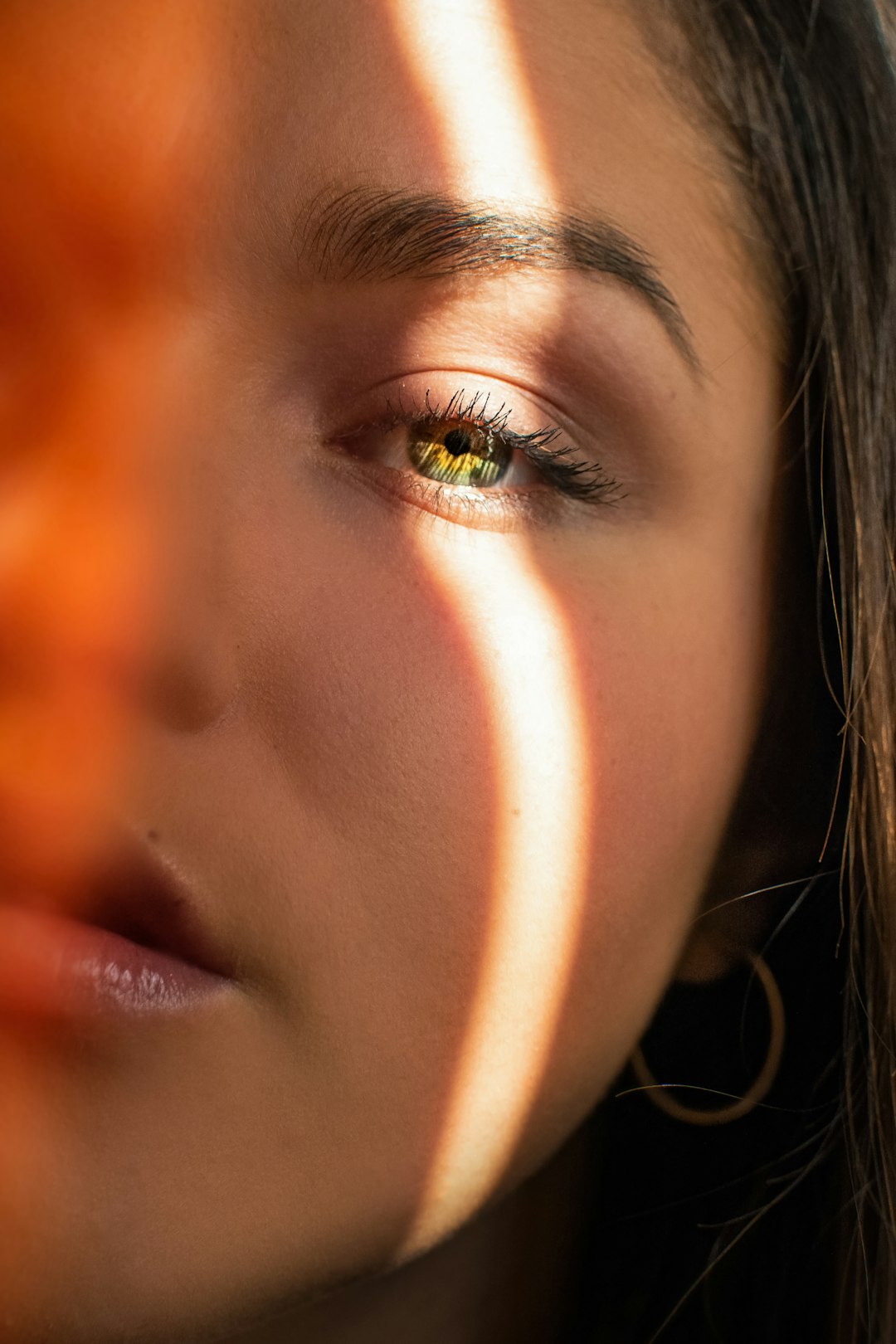 portrait-of-woman-face-b2bxkspl5my